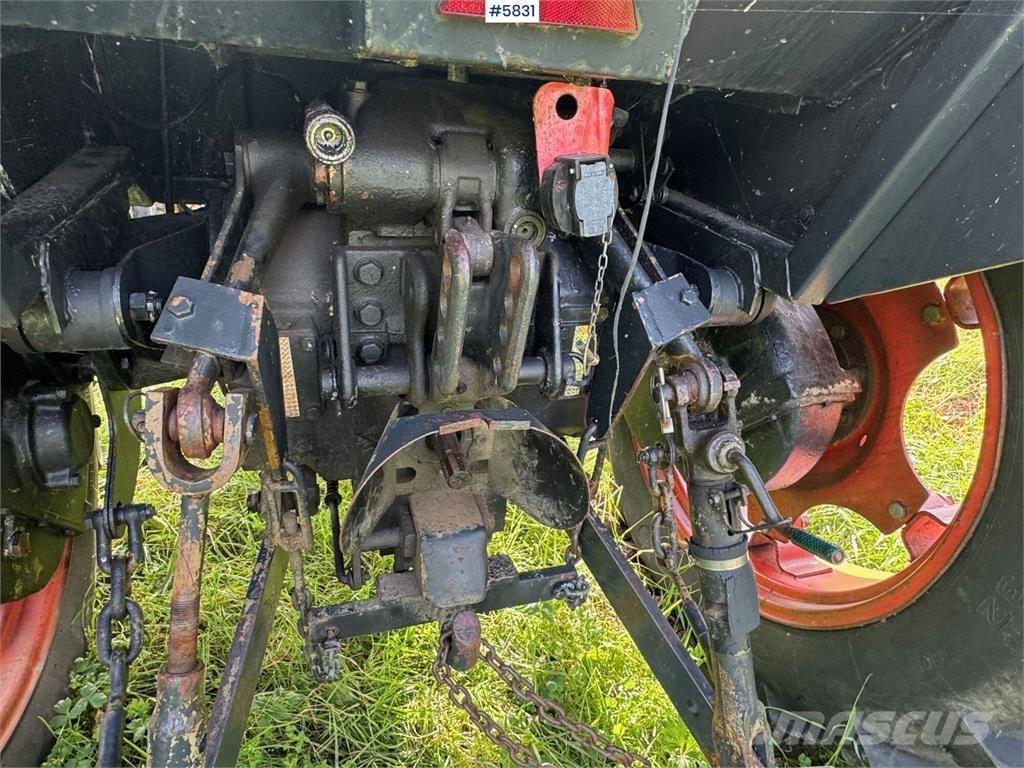 Zetor 4911 Traktory