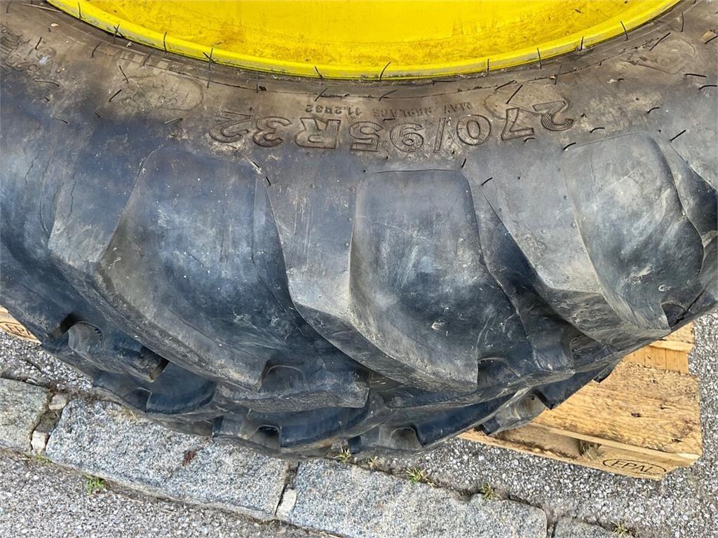  270/95R32 - 340/85R46 Pneumatiky, kolesá a ráfiky