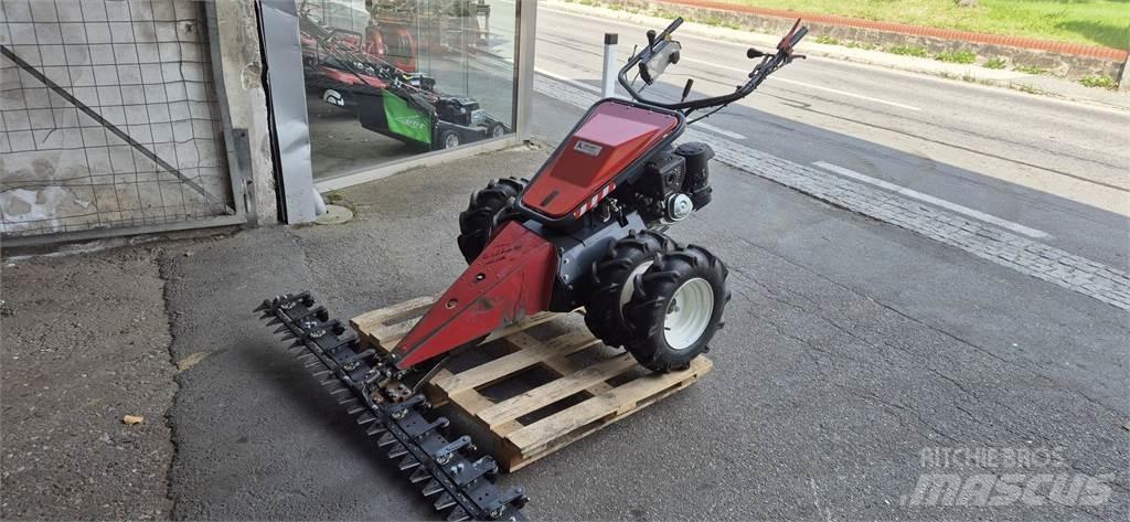 Aebi HC 44 Hydro Samochodné kosačky