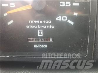Aebi Terratrac TT50 Žacie stroje