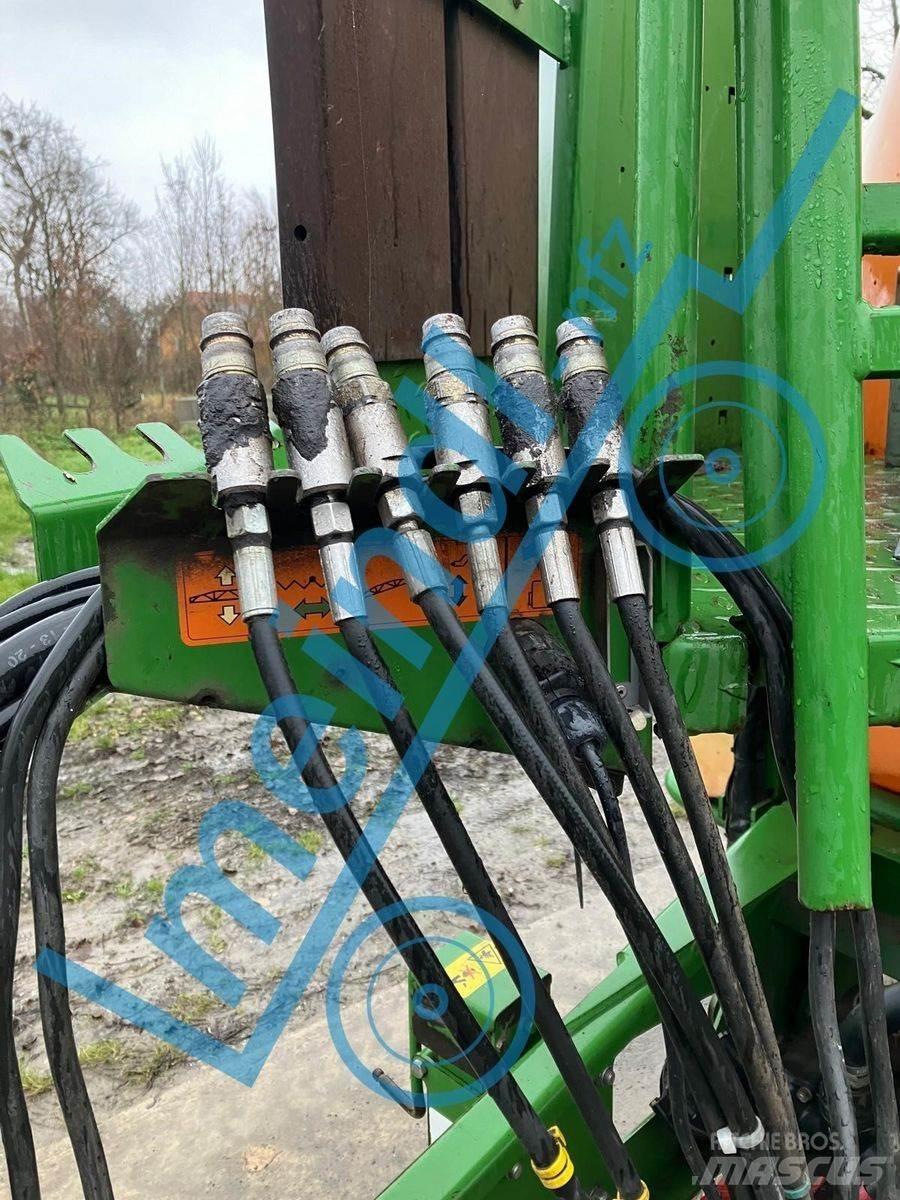 Amazone UX 4200 Ťahané postrekovače