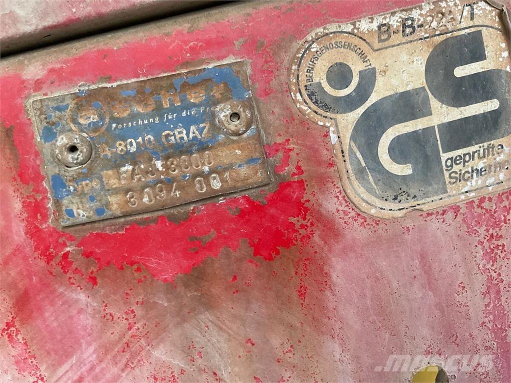  Ascher FAJ 3000 Ťahané postrekovače