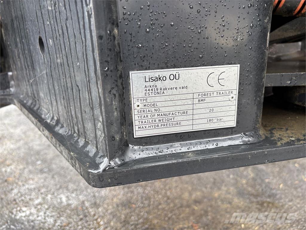 BMF 10T2+750Kran Lesnícke prívesy