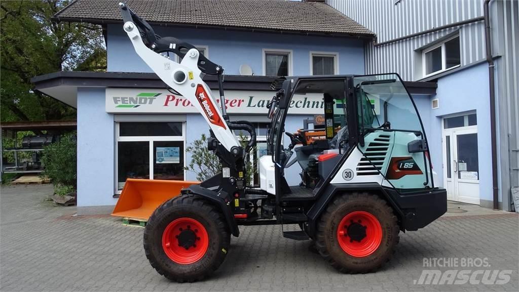 Bobcat L85 Kolesové nakladače