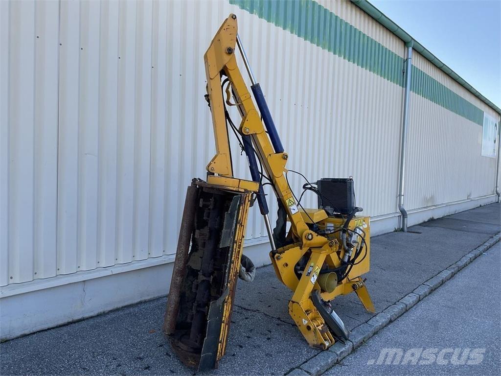 Bomford B 508 Samochodné kosačky
