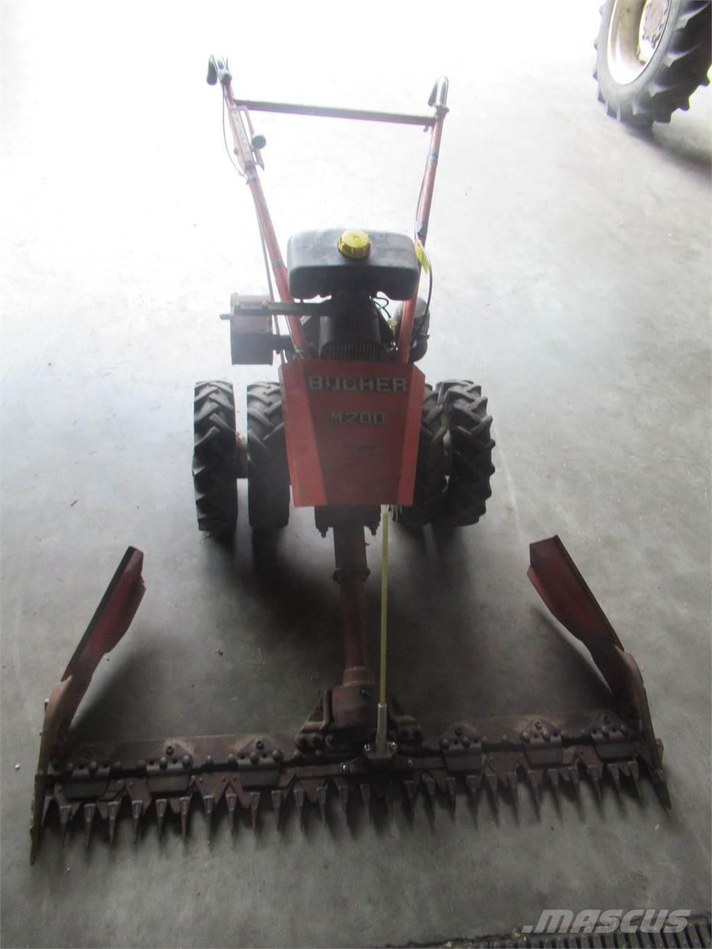 Bucher M 200 Samochodné kosačky