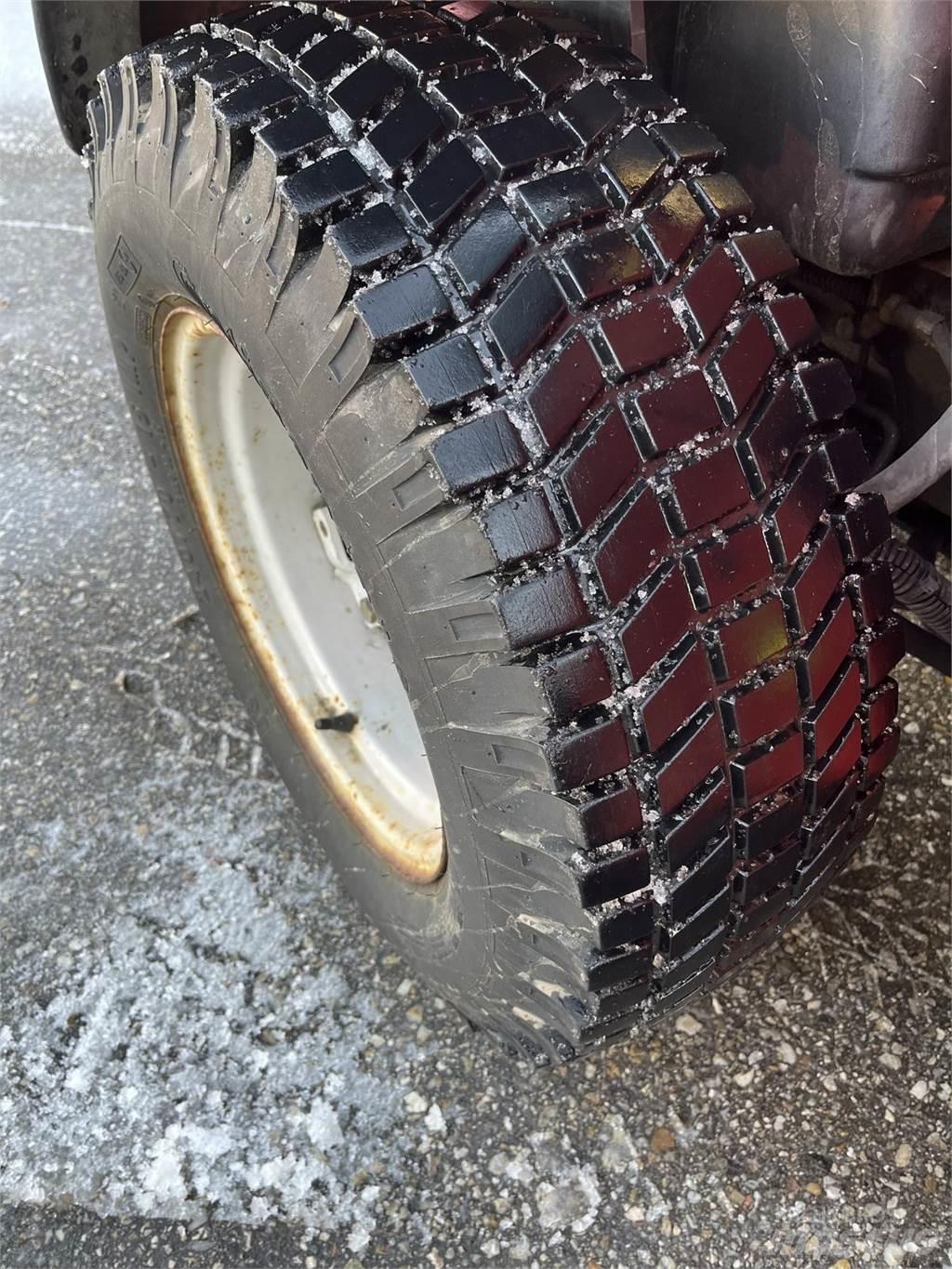 Carraro 4400 HST Komunálne / Multi-úžitkové vozidlá