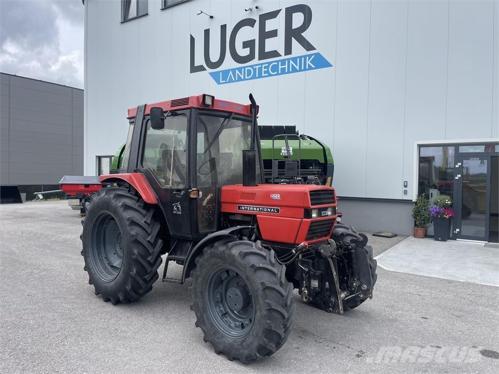 Case IH 885 XLA Traktory