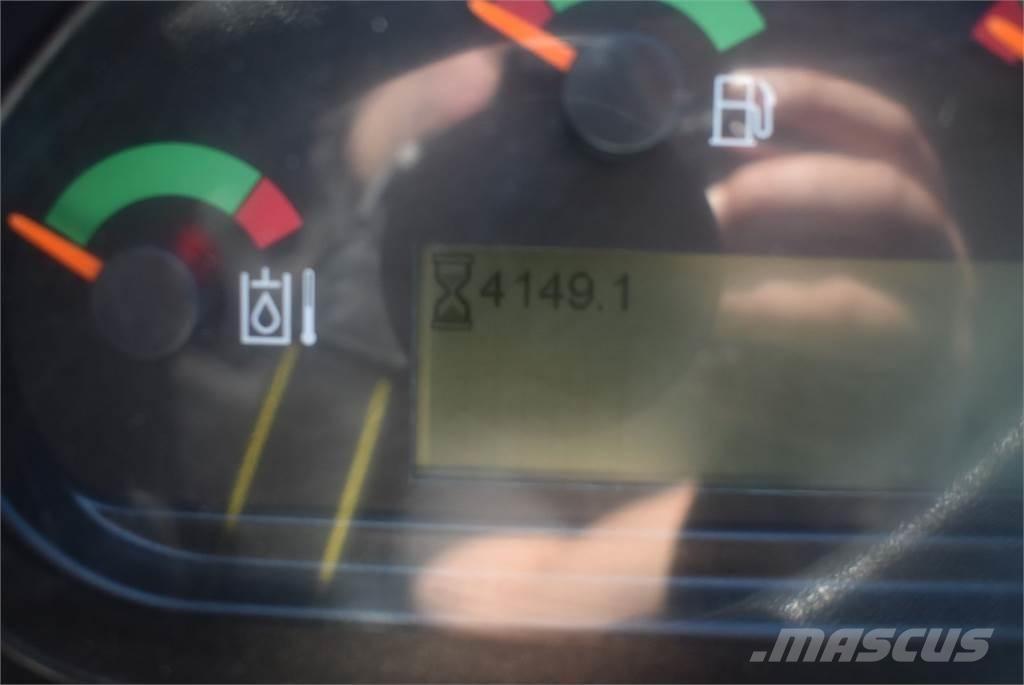 CAT 908M Kolesové nakladače