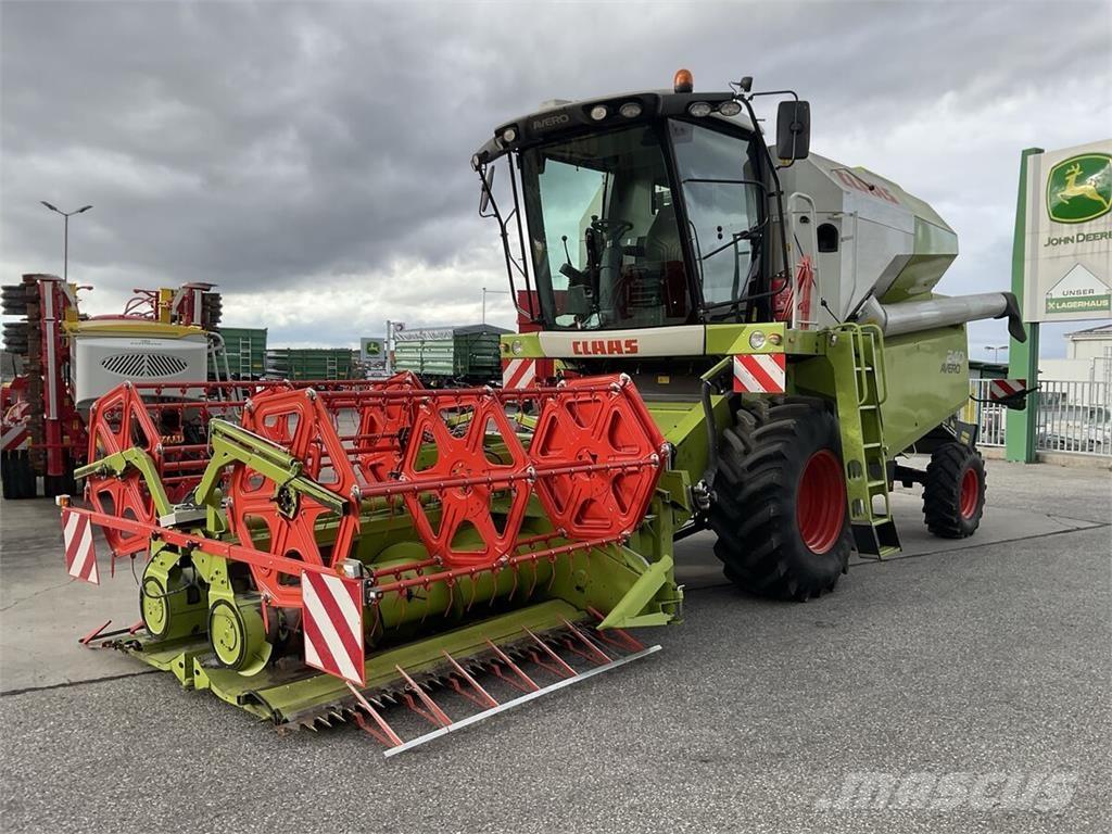 CLAAS AVERO 240 Kombinované zberacie stroje