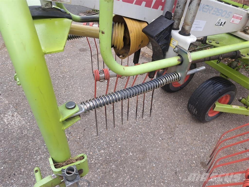 CLAAS Liner 390 Riadkovacie žacie stroje