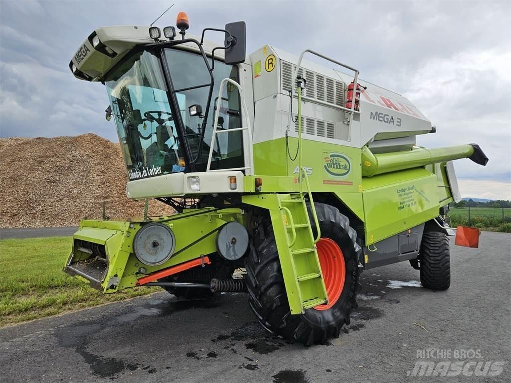 CLAAS Mega 370 Kombinované zberacie stroje
