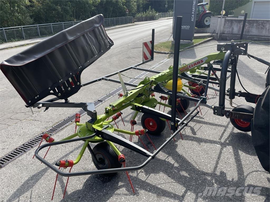CLAAS VOLTO 45 Obracače a zhrabovače sena