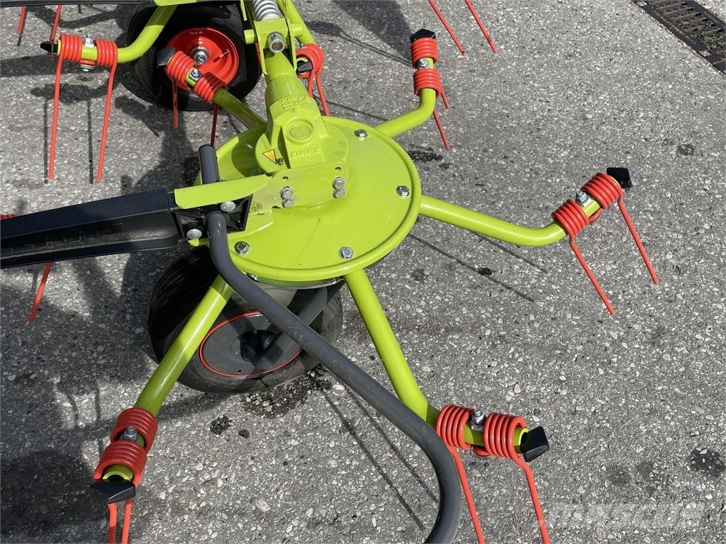 CLAAS VOLTO 65 Obracače a zhrabovače sena
