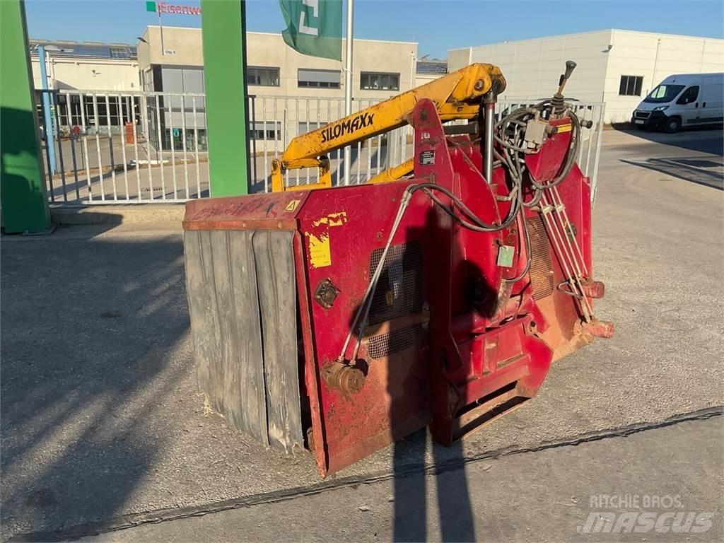  D220H Ďalšie poľnohospodárske stroje