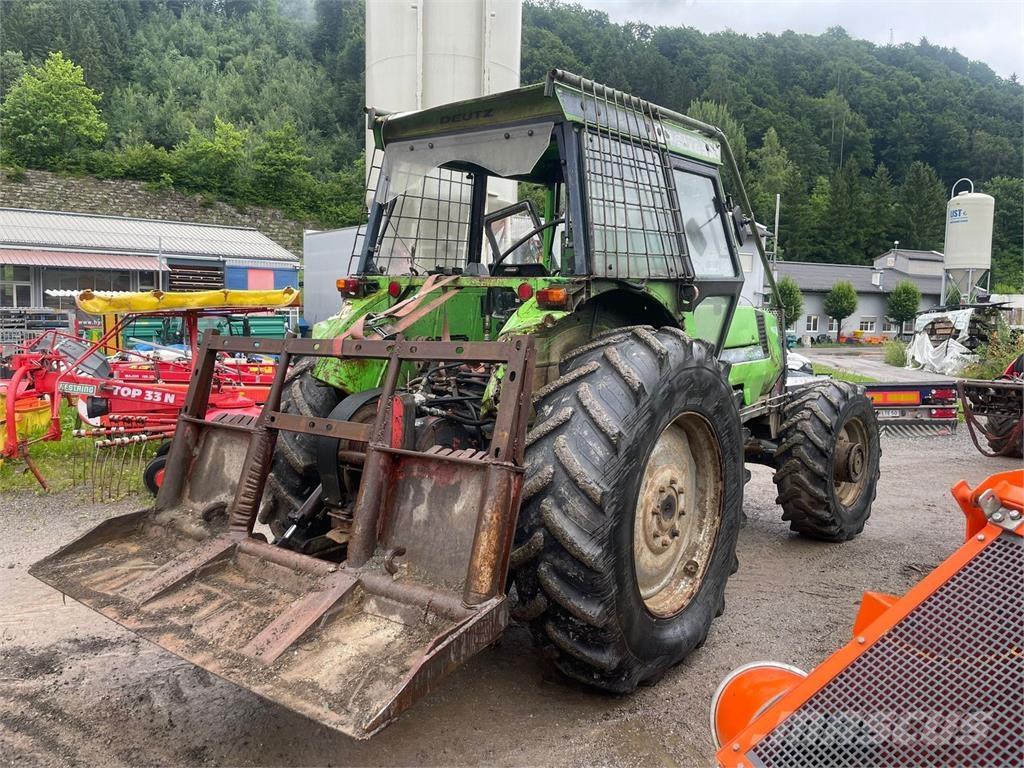 Deutz-Fahr DX 110 Traktory
