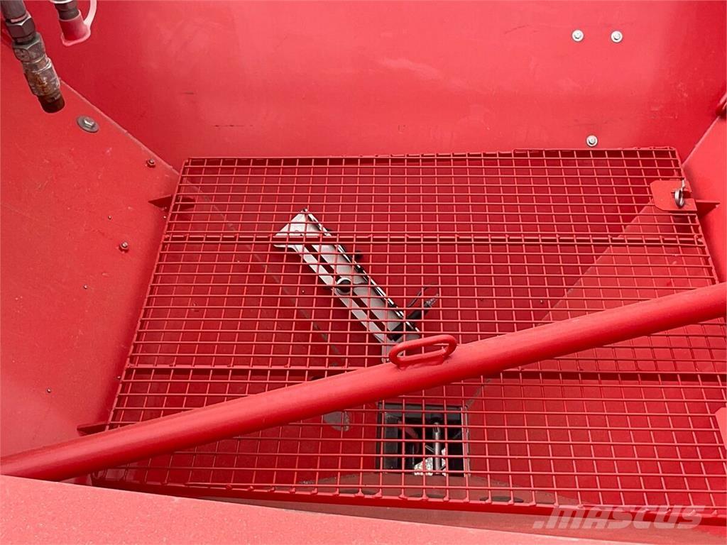  DF 2 Iné stroje na aplikáciu hnojív a ich príslušenstvo