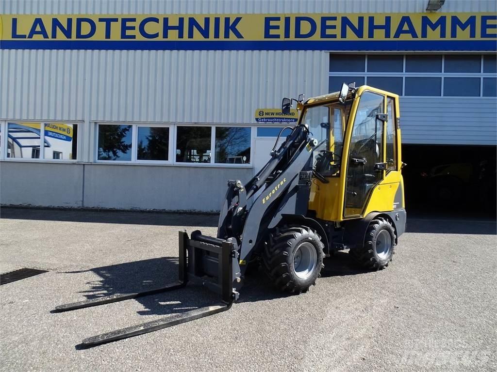 Eurotrac W11 C Čelné nakladače a rýpadlá