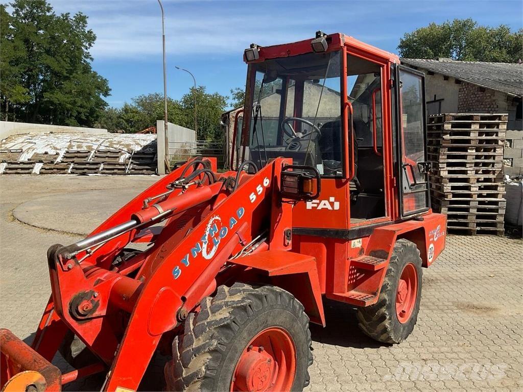 Fai 556 Čelné nakladače a rýpadlá