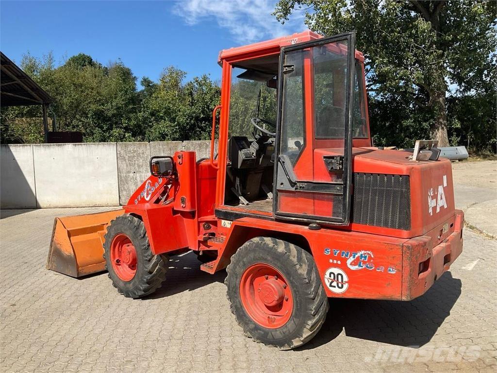 Fai 556 Čelné nakladače a rýpadlá