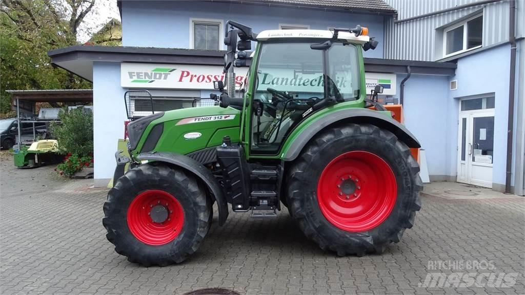 Fendt 312 Vario Traktory