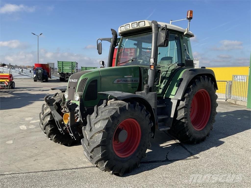 Fendt 412 Vario Traktory