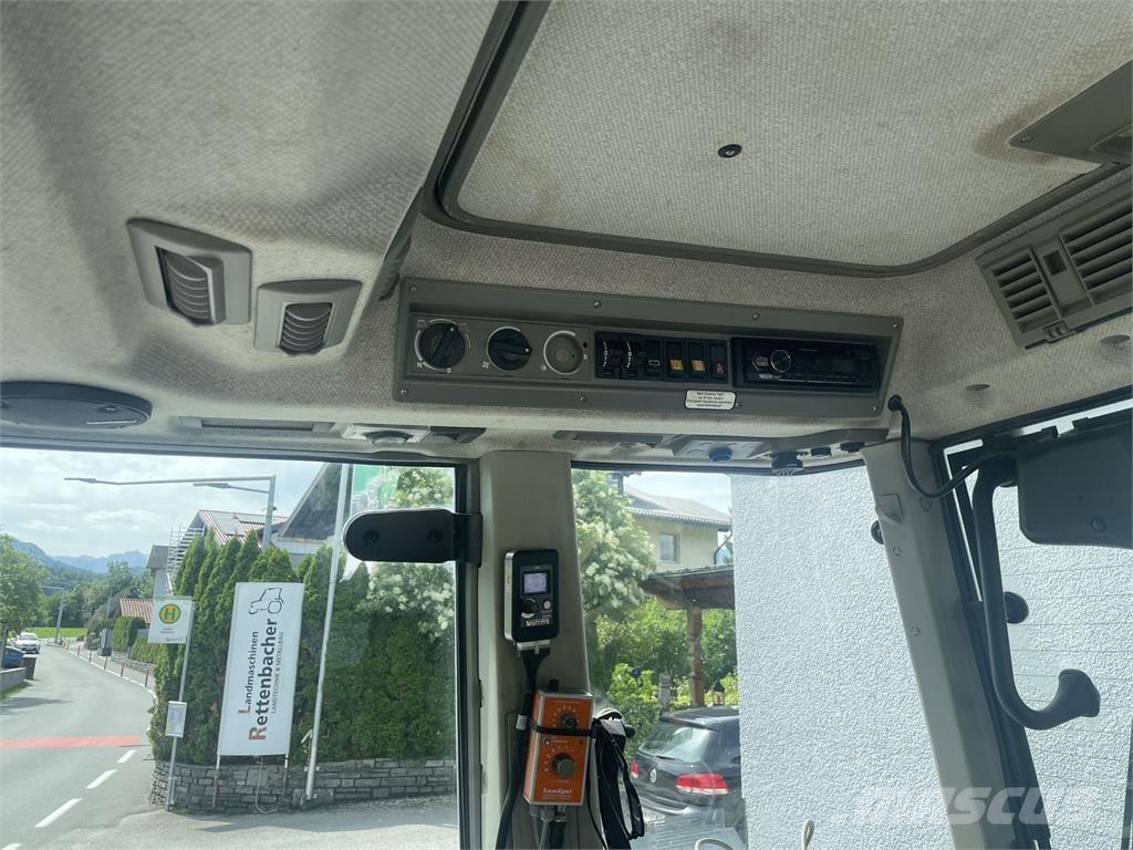 Fendt 415 Vario Traktory