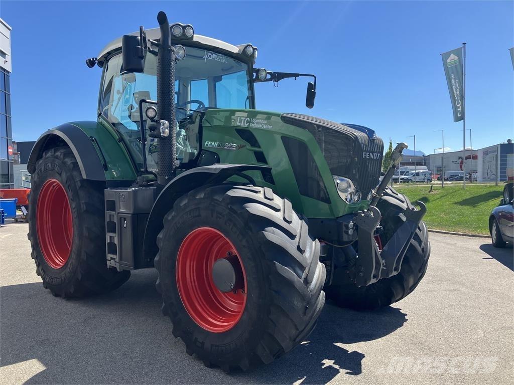 Fendt 822 Vario Traktory