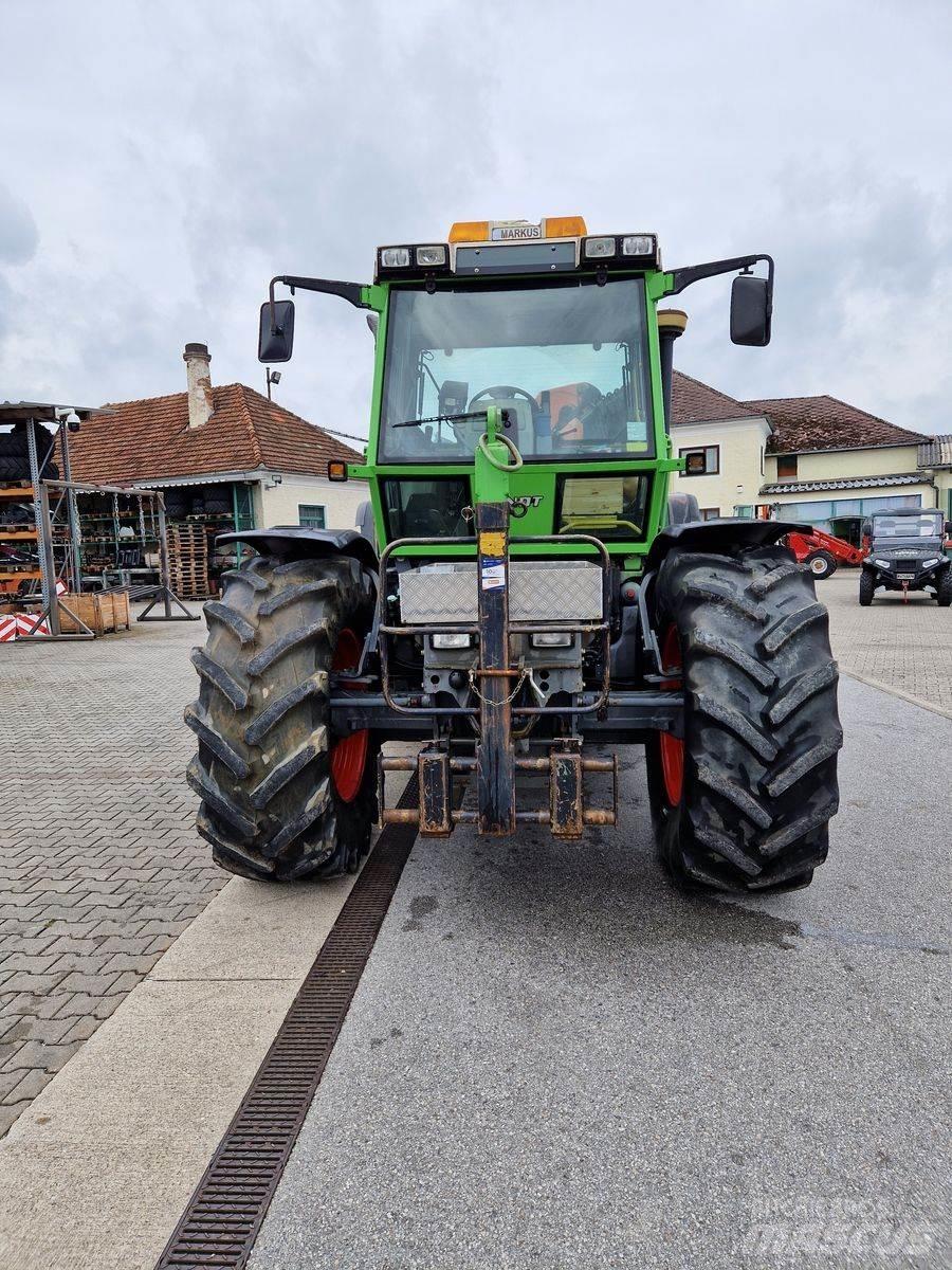 Fendt Xylon 524 T Traktory