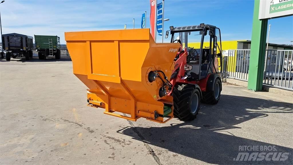  Flingk KSS 1500 Ďalšie stroje a zariadenia pre živočíšnu výrobu
