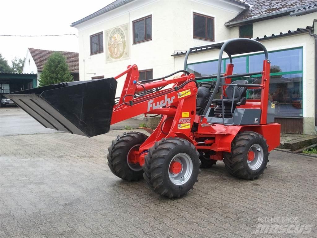 Fuchs F 1300 Čelné nakladače a rýpadlá
