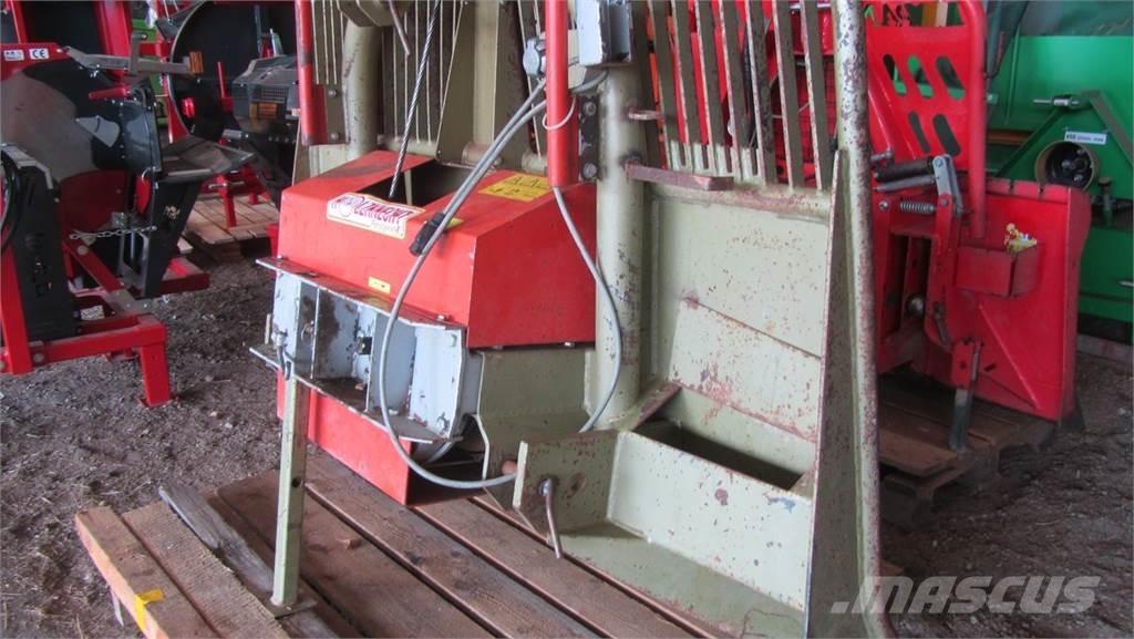  Holzknecht HS 370 Navijaky