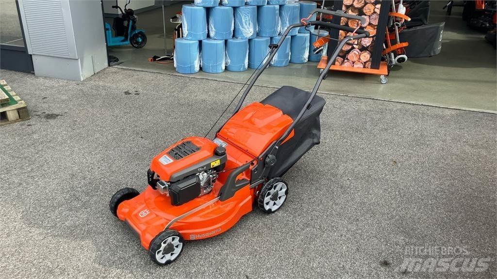 Husqvarna LC 253S Samochodné kosačky