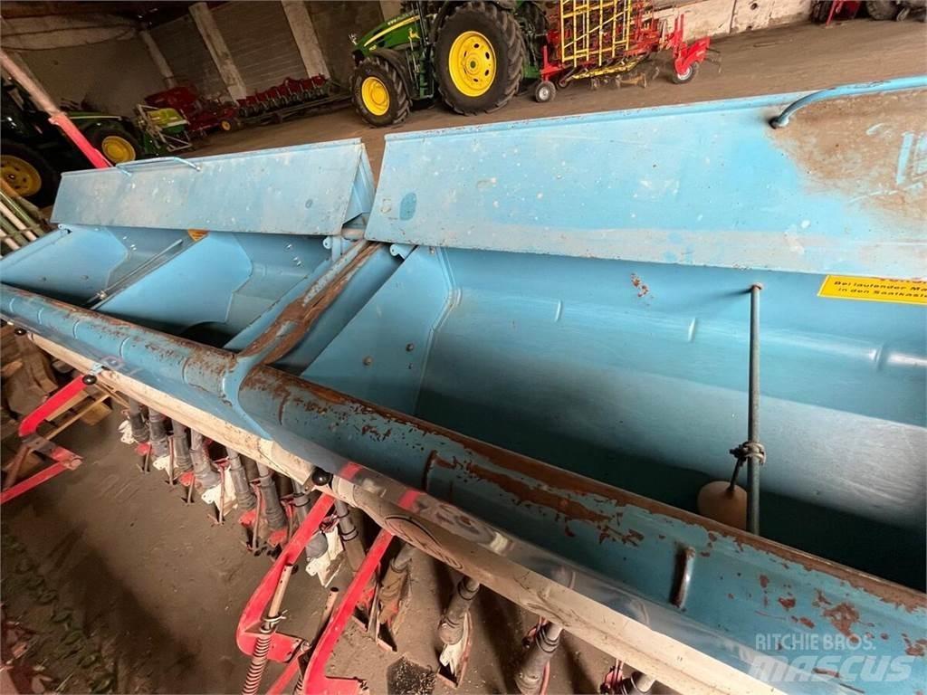 Isaria TYP 6000 Mechanické sejačky