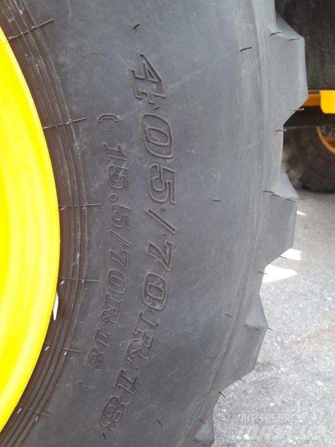 JCB 407 Kolesové nakladače