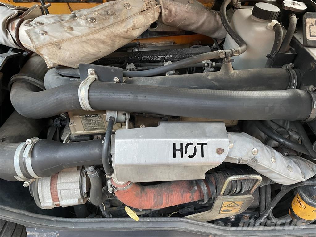 JCB 525 - 60 Teleskopické manipulátory