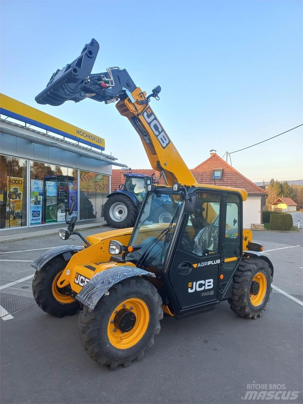 JCB AgriPlus 525-60 Teleskopické manipulátory