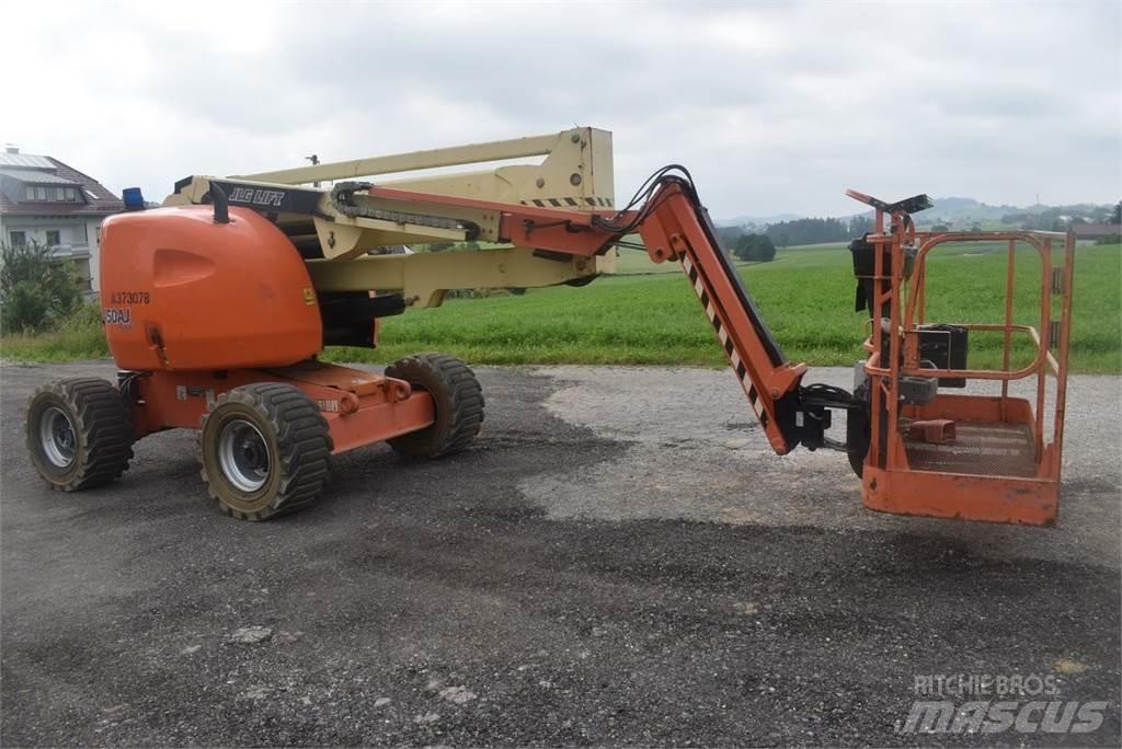 JLG 450AJ Kĺbové plošiny