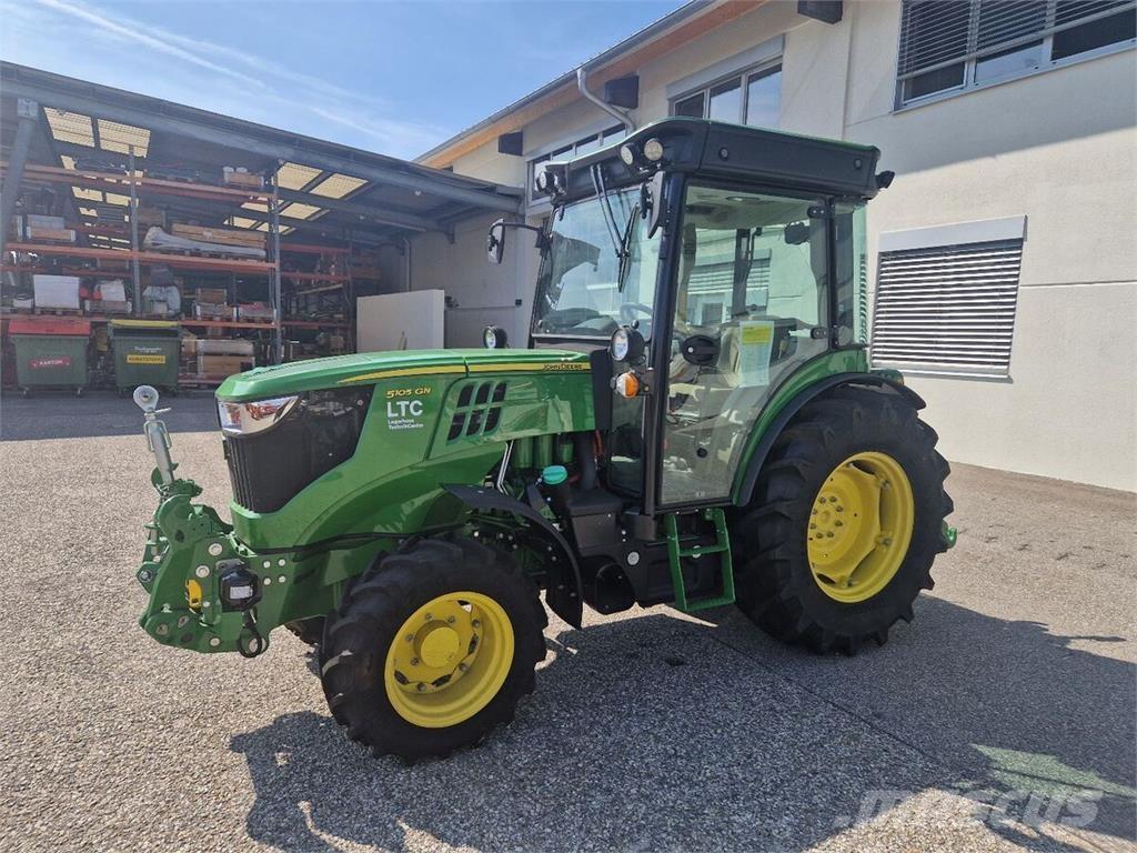 John Deere 5105GN Traktory