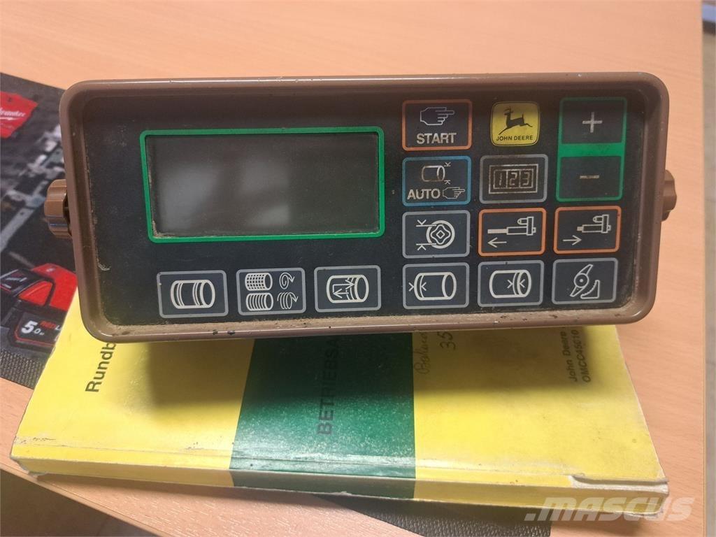 John Deere 570 Lisy na okrúhle balíky