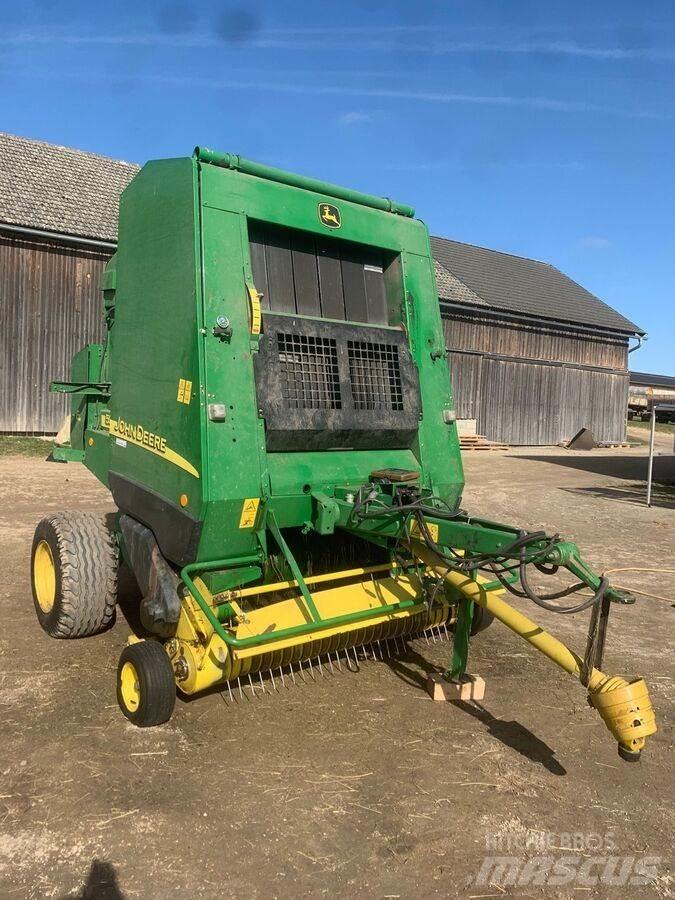John Deere 592C Lisy na okrúhle balíky