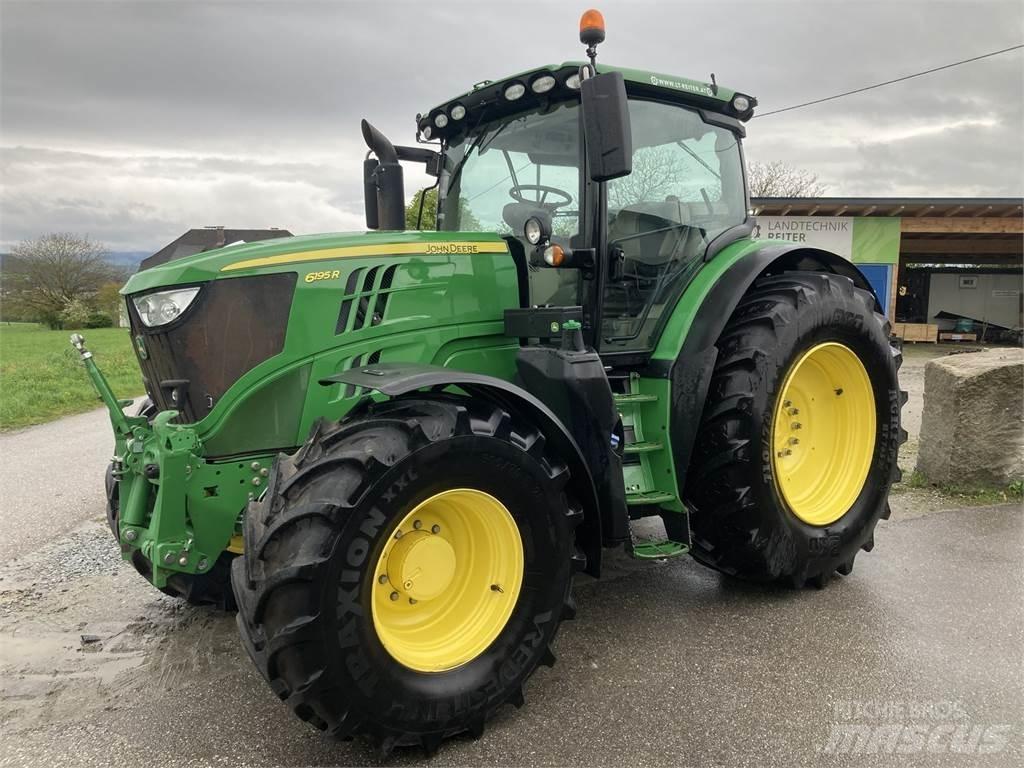 John Deere 6195R Traktory