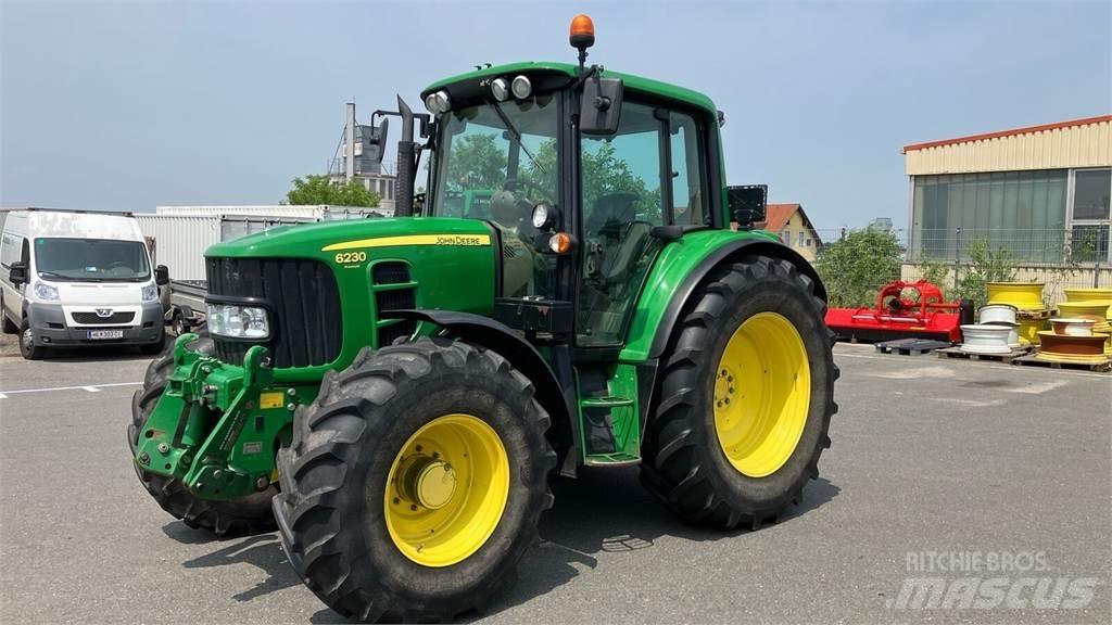 John Deere 6230 P Traktory