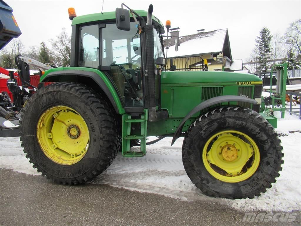 John Deere 6800 Traktory