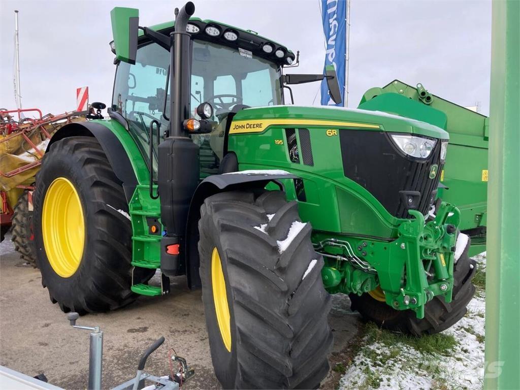 John Deere 6R 195 Traktory