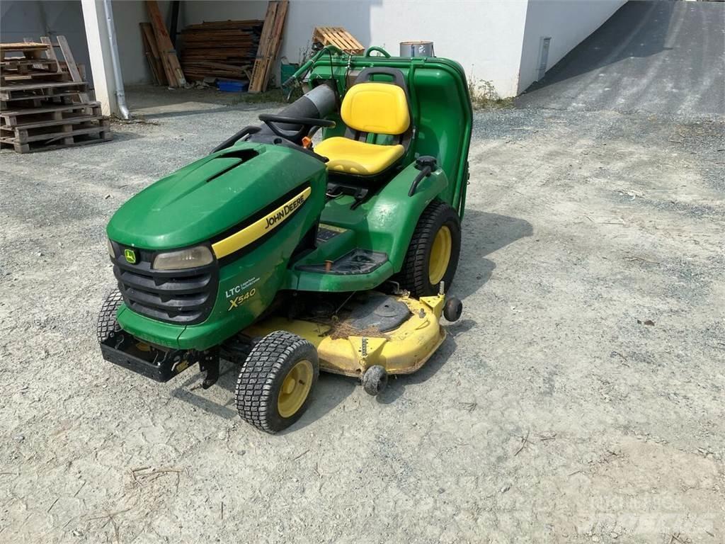 John Deere X540 Komunálna technika - ostatné