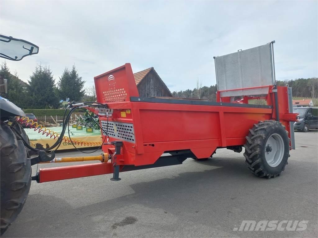  Jolmet N 250 Rozmetadlá maštaľného hnoja