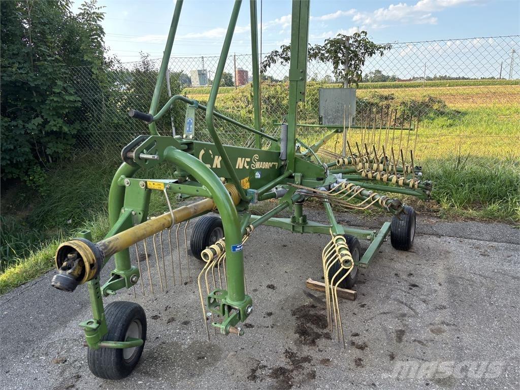 Krone Swadro 42 Riadkovacie žacie stroje