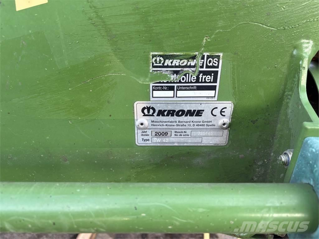 Krone Swadro 42 Riadkovacie žacie stroje