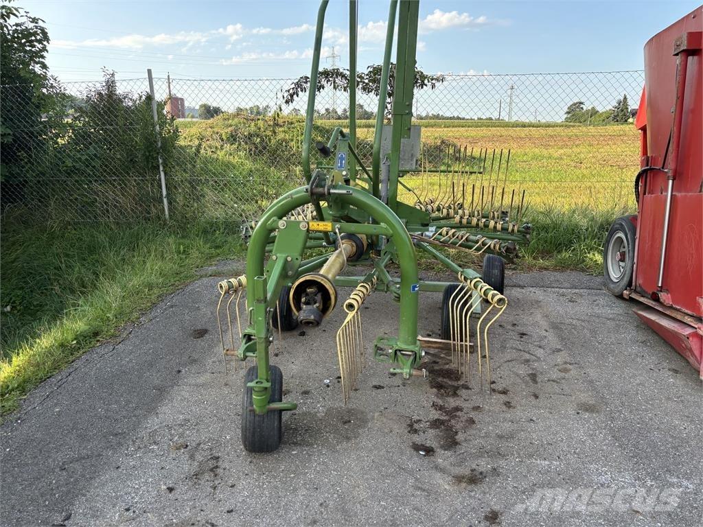 Krone Swadro 42 Riadkovacie žacie stroje
